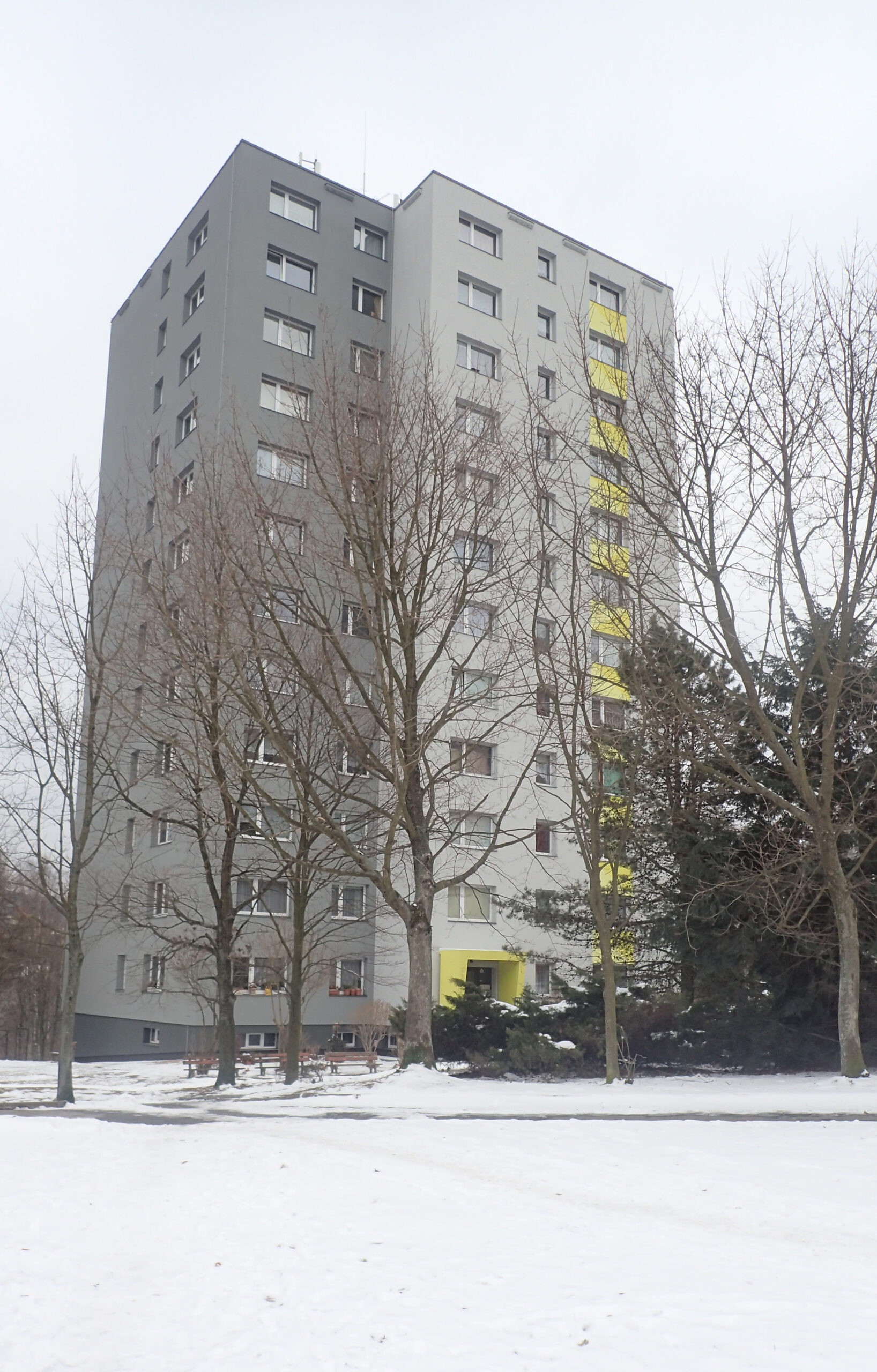 revitalizace, obvod domu, obvodový plášť, panelový dům, zateplení, fasáda, výměna oken, Liberec, návrh budov, studie, projekt, architekt, Vít Lopatovský,