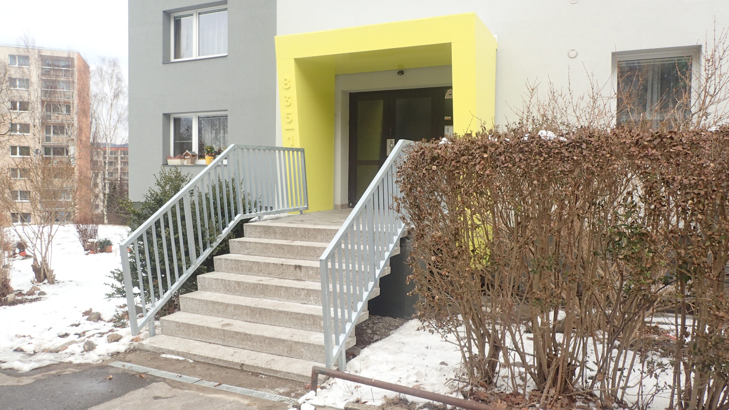revitalizace, obvod domu, obvodový plášť, panelový dům, zateplení, fasáda, výměna oken, Liberec, návrh budov, studie, projekt, architekt, Vít Lopatovský,