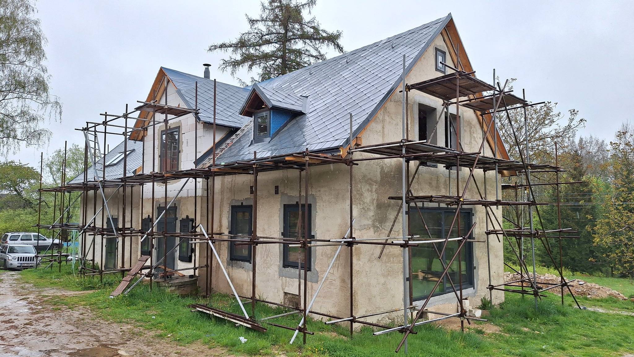 rekonstrukce, rodinný dům, stodola, návrh interiéru, návrh budovy, návrh domu, návrh zahrady, projekt, studie, architekt, Vít Lopatovský, Pertoltice